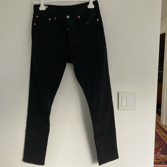 Levis black red-tab, button fly, five-pocket, 501 jeans, W28/L30 - Picture 1 of 9